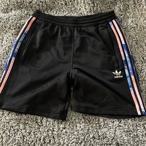 Adidas over 6in inseam shorts